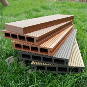 生产厂家山东塑木地板批发木塑地板是一种新型环保型木塑复合材料产品